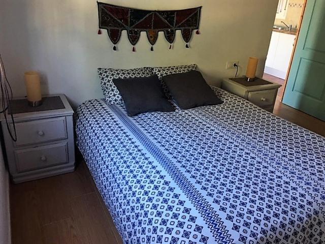 Karma House Guest House Касарес Екстериор снимка