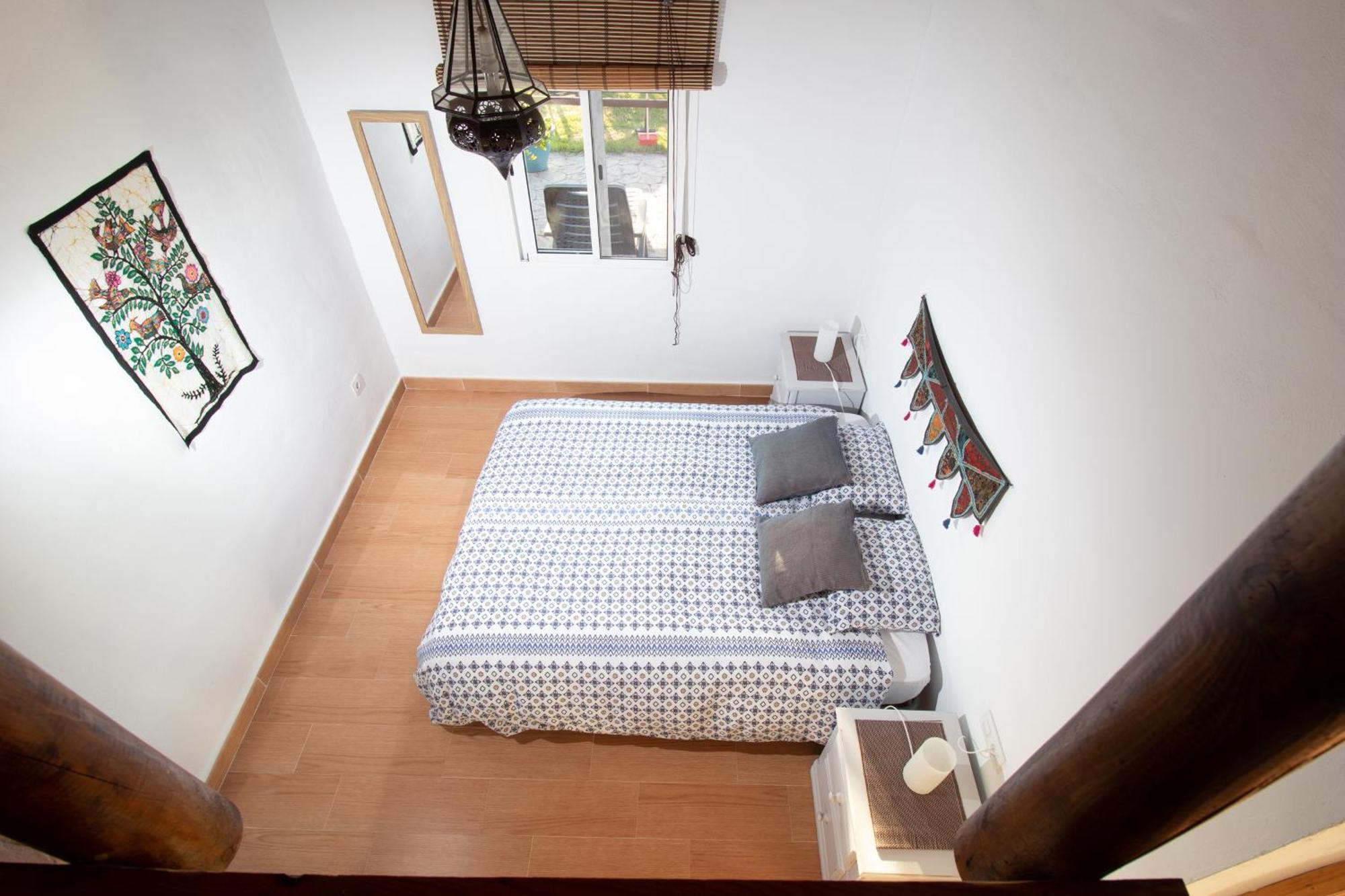 Karma House Guest House Касарес Екстериор снимка